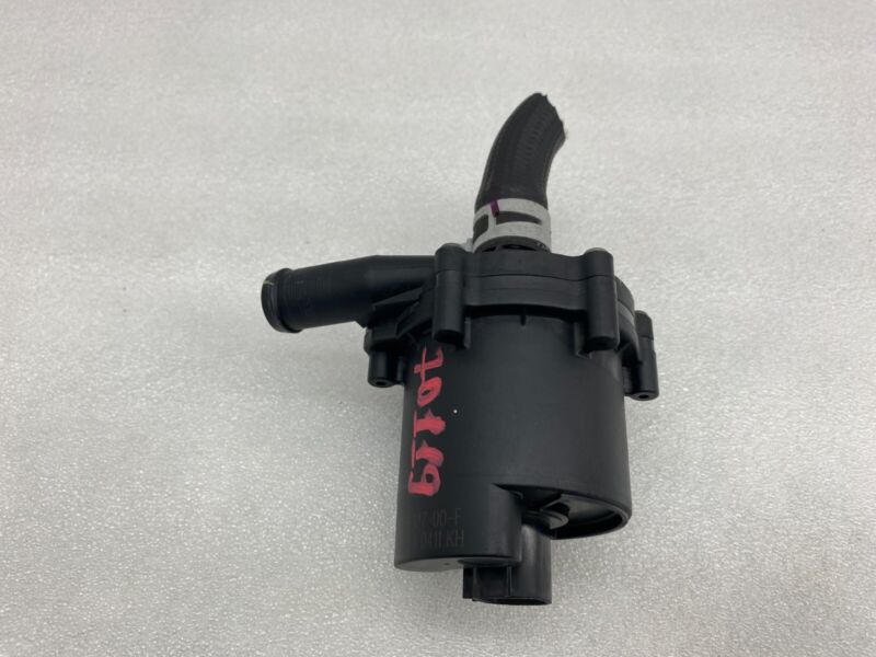 2016-2020 Tesla Model S X Cooling System Auxiliary Water Coolant Pump FWD Assy