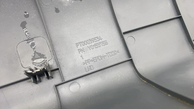 ⭕ 2022 Rivian EDV-700 Amazon Van Interior Pillar Trim Cover Panel PT00