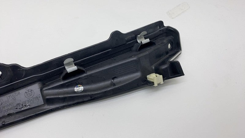 51717359258 2021 BMW 530e 530eX Front Radiator Support Lower Section Protection 5171 7359258