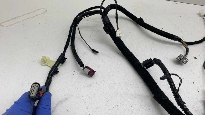 ⭕20-24 Tesla Model Y Rear Liftgate Trunk Wiring Harness & Connector 16