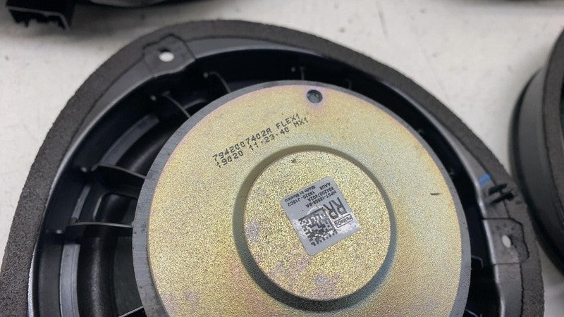 ⭕ 18-24 Lincoln Navigator SET of 4 Front & Rear Door Audio Speaker JL7