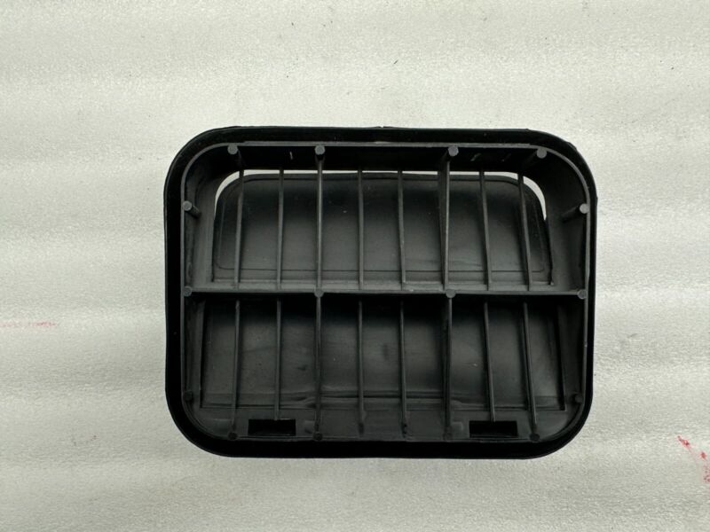 2F2A B280B62 AB 2012-2020 Tesla Model S Rear Quarter Panel Rubber Flap Extractor Air Vent Grille