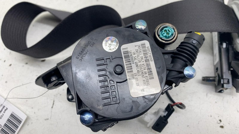 ⭕ 2017-2023 Tesla Model 3 Front Right 1st Row Seat Belt & Retractor 10