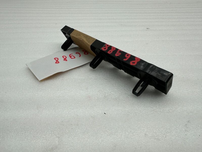 100369100A 2012-2020 Tesla Model S MS Rear Driver Rocker Panel Molding Support Bracket Left
