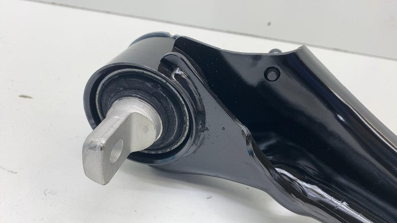 1250326-00-D ⭕ 24-25 Cybertruck Front Right Suspension Upper Control Arm 1250326-00-D (NEW)
