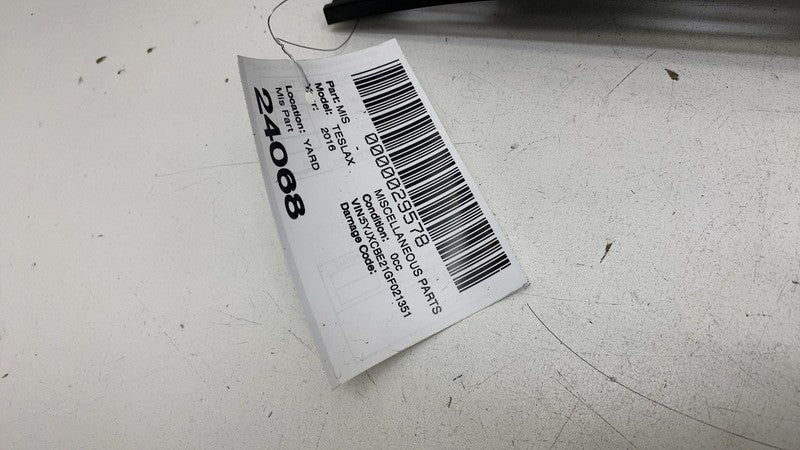 103484400B ⭕ 2016-2022 Tesla Model X MX Rear Bumper Fascia Center Bracket 1034844-00-B OEM