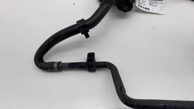A1668305196 2012-2018 Mercedes-Benz GLE350 Engine Radiator Cooling Coolant Pipe Hose Line