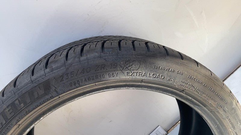 2017-2023 Tesla Model 3 M3 Michelin Wheel Tire 235/40ZR19 Pilot Sport