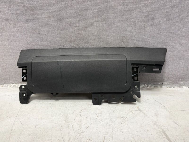 640508500F ❇️17-23 Tesla Model Y 3 Right Knee Airbag Passenger Safety Module RH OEM 1077826