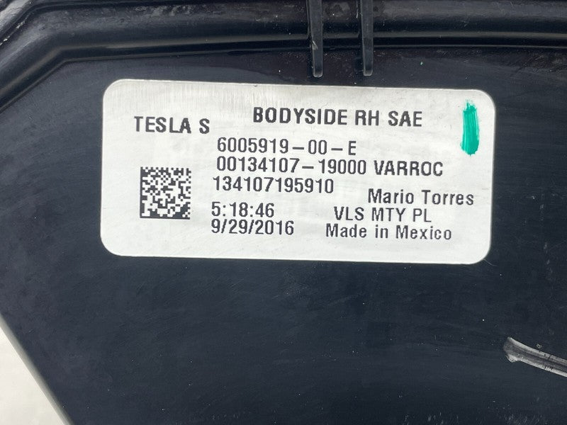 ⭕ 2012-2022 Tesla Model S Rear Taillight LED Outer Tail Lamp Right 600