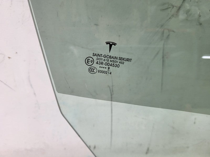 E9 43R-004530 ⭕ 2017-2019 Tesla Model 3 Front Passenger Door Window Glass Right (Single Pane)