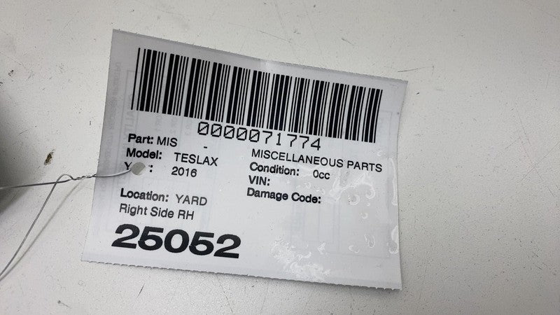103236400C ⭕ 2016-2020 Tesla Model X Right B-Pillar Applique Glass w/ Seal RH 1032364-00-C