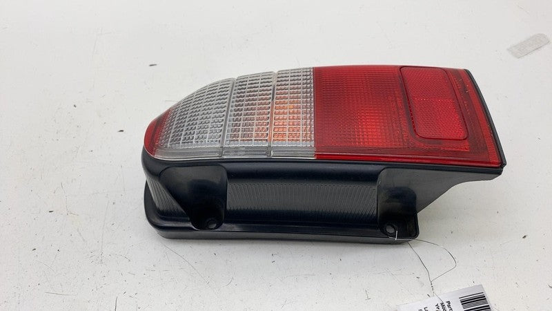 ⭕ 1996-2000 Toyota 4Runner Rear Passenger Side Taillight Tail Lamp Rig