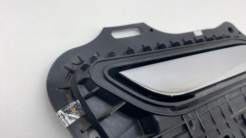 2012-2015 Tesla Model S MS Rear Passenger Side Exterior Door Handle Outer Right