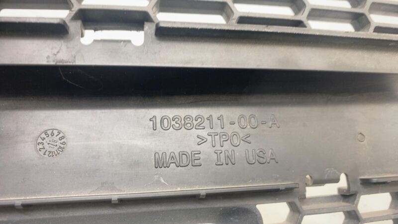 2012-2015 Tesla Model S MS Front Bumper Lower Grille Mesh Assembly 1038211-00-A