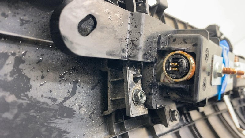 62551-47070 ⭕ 23-24 Toyota Prius Rear Passenger Side Seat Airbag w/ Trim Right 73930-47050