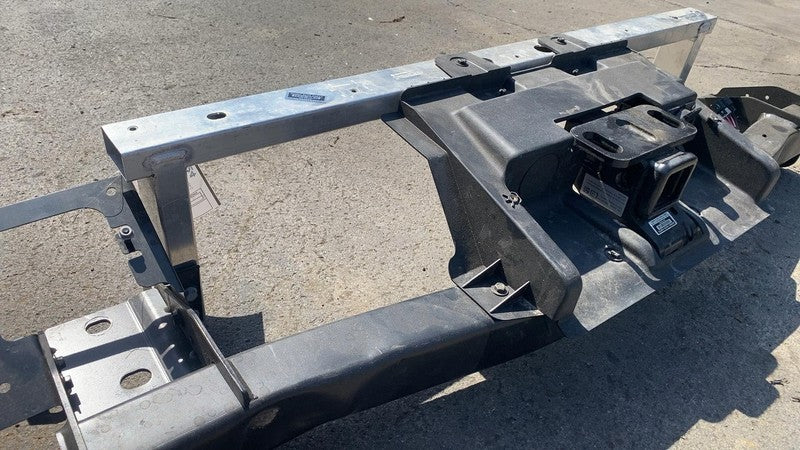 PT00003718-I ⭕ 2022-2024 Rivian R1T Rear Bumper Trailer Tow Hitch Bar Assembly PT00003718-I