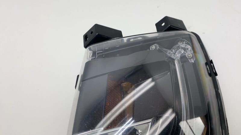 600591300F 2012-2020 Tesla Model S Front Driver Side LED Fog Light Cornering Lamp Left Assy