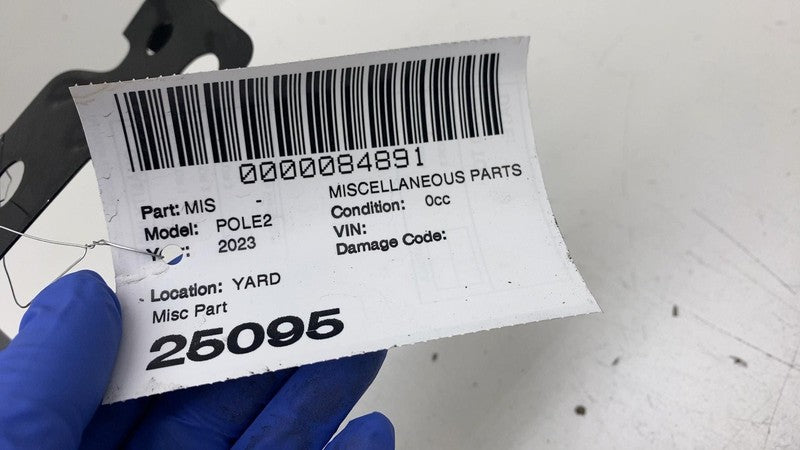 31694685 ⭕ 2021-2023 Polestar 2 Rear Splash Shield Mount Support Bracket Plate 31694685