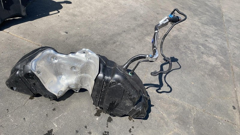 4M4201021GL ⭕ 2019-2024 Porsche Cayenne Fuel Tank w/ Pump & Pipe Hose Assembly 4M4201021GL