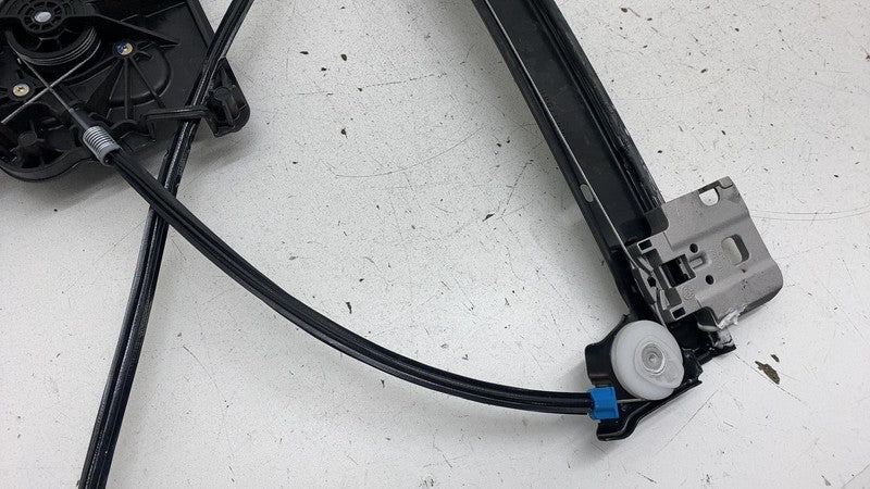 ⭕17-23 Model 3 Front Right Window Regulator Motor w/ Closeout Panel 10