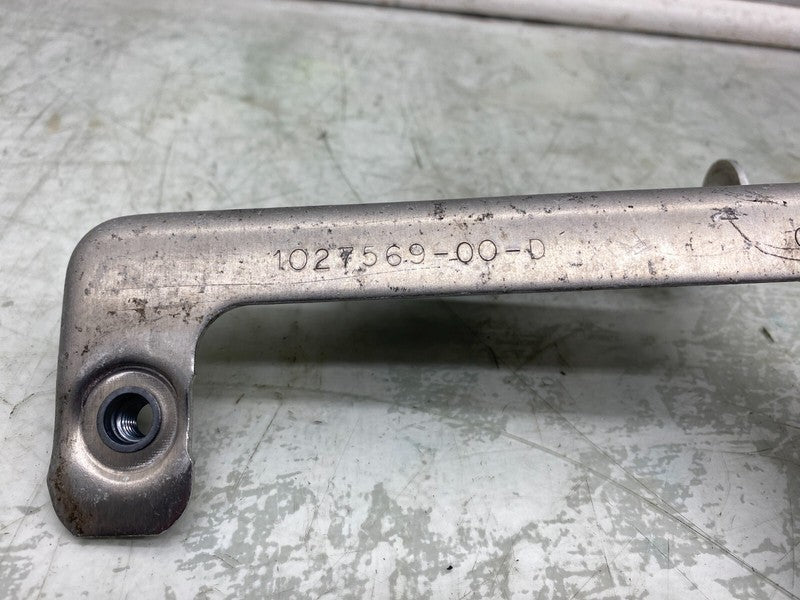 1027569 00 D ⭕ 16-20 Model S Front Subframe Refrigerant System Chiller Bracket 1027569-00-D