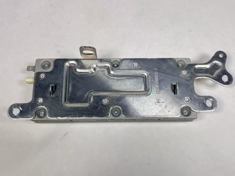 107974900D ⭕ 17-23 Tesla Model 3 Harman Becker Radio Receiver Control Module 1079749-00-D