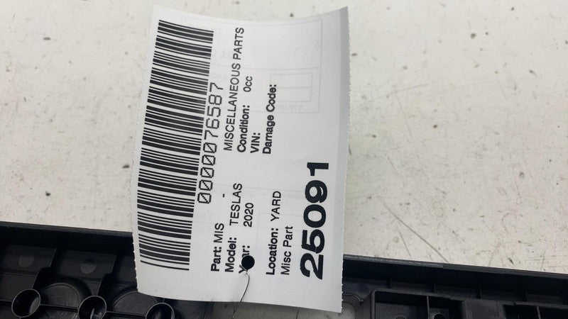 ⭕ 16-20 Model S Front 1st Row Seat Riser Over Molding Round Spacer 149