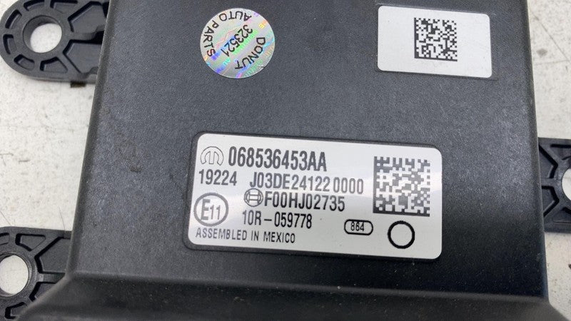 68536453AA ⭕ 2017-2024 Chrysler Pacifica Gateway Computer Control Module Unit 68536453AA