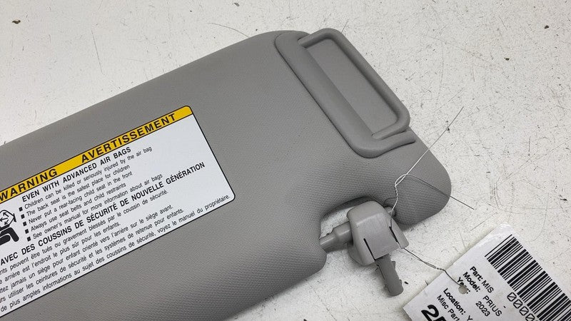 TW202-84000 ⭕ 2023-2024 Toyota Prius Front Driver Side Sun Visor Left LH OEM TW202-84000
