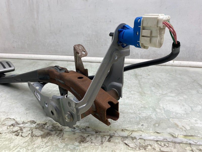 600645501A ⭕ 2012-2015 Tesla Model S MS Brake Stop Pedal w/ Bracket Assembly 6006455-01-A