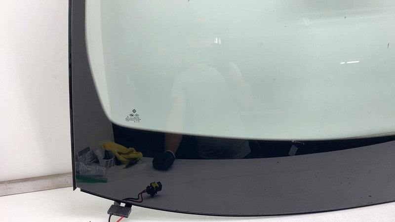 PT00002107-L ⭕ 2022-2024 Rivian R1T R1S Front Windshield Glass w/o Camera Module PT00002107-L