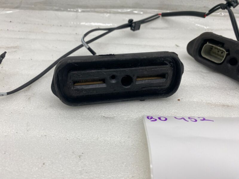 100319700G 2012-2015 Tesla Model S MS High Voltage Rapidmate HVBAT Inlet Plug Connector OEM