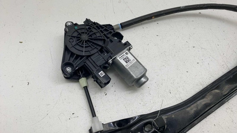 ⭕ 2017-2025 Chrysler Pacifica Rear Right Door Window Regulator & Motor