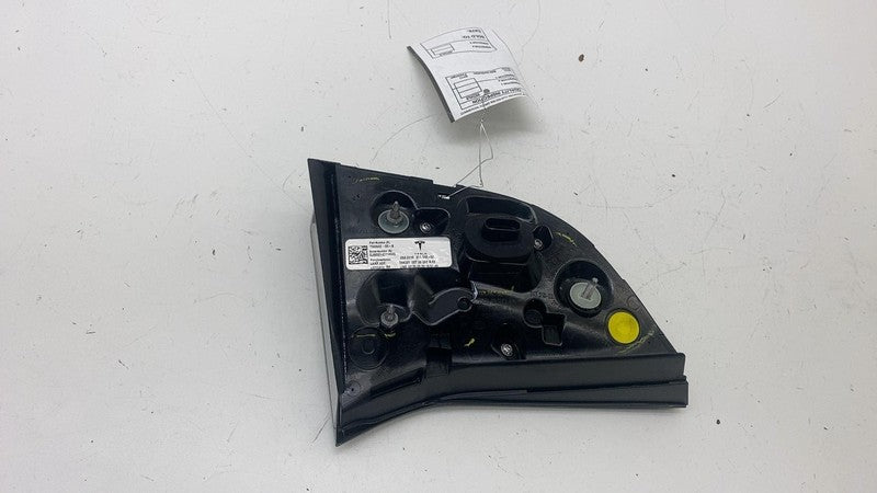 150208900B ⭕ 2020-2024 Model Y Rear Right Inner Taillight LED Tail Lamp 4-Pin 1502089-00-B