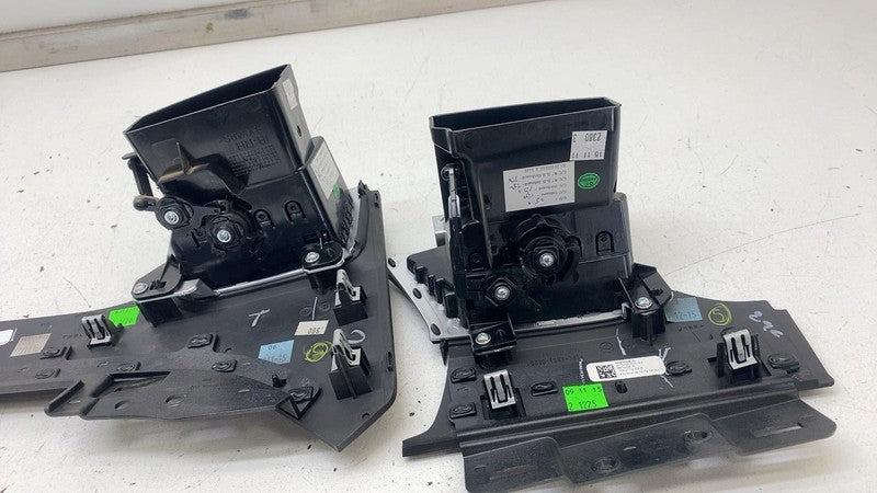 ⭕ 16-20 Model X MX SET of Dash A/C Air Vent Outlet Dashboard Trim 1042