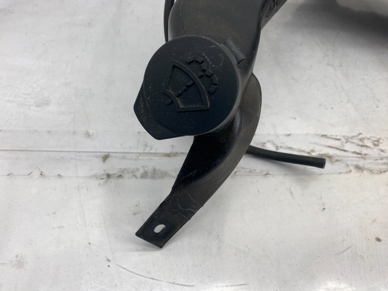 1490400 00 B 20-23 Model Y Windshield Washer System Fluid Tank Reservoir & Motor 1490400-00-B