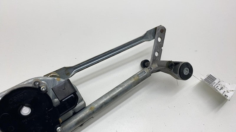 ⭕ 16-18 Mercedes-Benz GLE350 Front Windshield Wiper Linkage & Motor A1