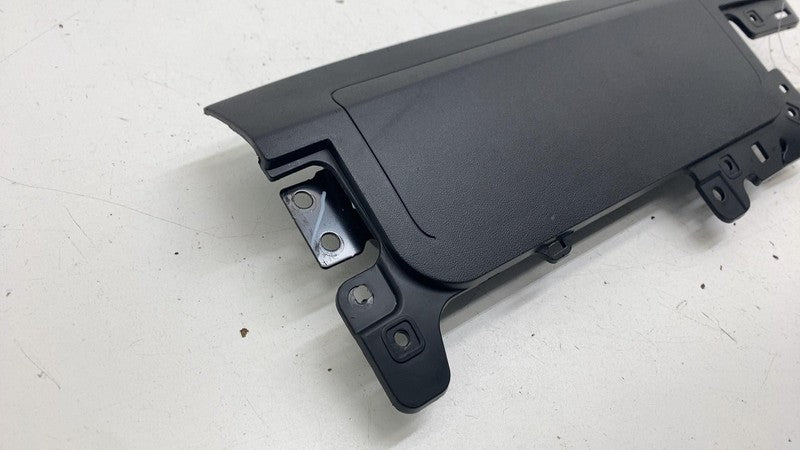 ⭕ 2020-2024 Tesla Model Y Right Lower Knee Safety Airbag Module RH 107