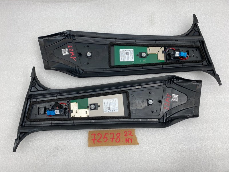 149424000A ⭕ 20-23 Model Y Left/Right B-Pillar Applique w/ Camera 1494240-00-A/1494241-00-A