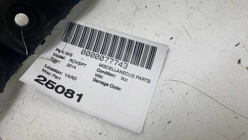 ⭕ 2014-2017 Range Rover Sport Rear Left Bumper Cover Mount Bracket DK6