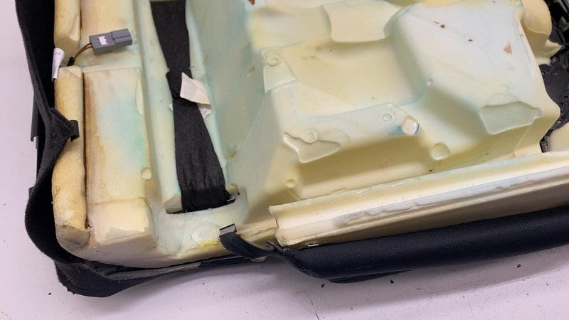 ⭕ 2025 Rivian R1S Rear Driver Side 2nd Row Seat Upper Cushion Left LH Assembly