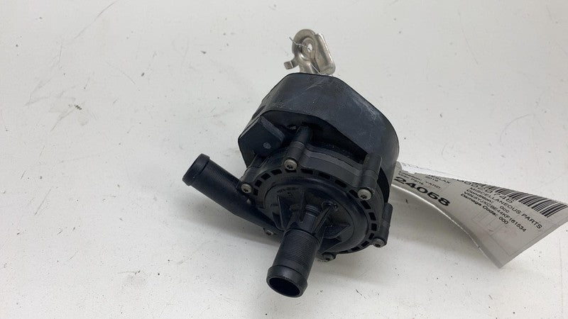 ⭕ 2016-2020 Tesla Model X Additional Auxiliary Water Pump Assembly 105
