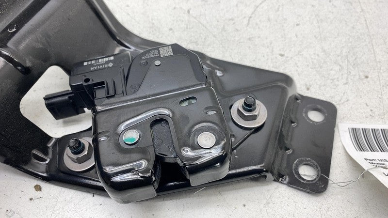 PT00003703H 2022 2023 2024 Rivian R1S Rear Passenger Side Liftgate Latch Lock Actuator Right