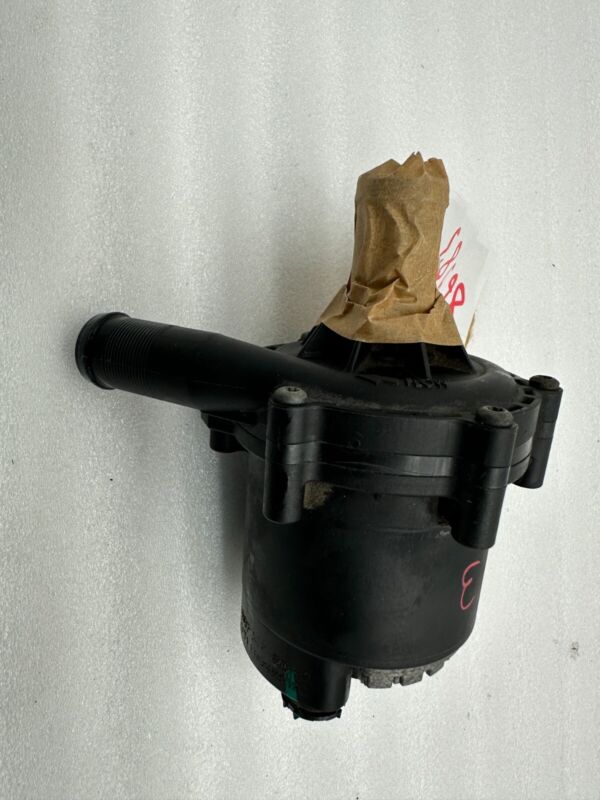 600736700C 2012-2015 Tesla Model S MS Motor Inverter Battery Coolant Auxiliary Water Pump