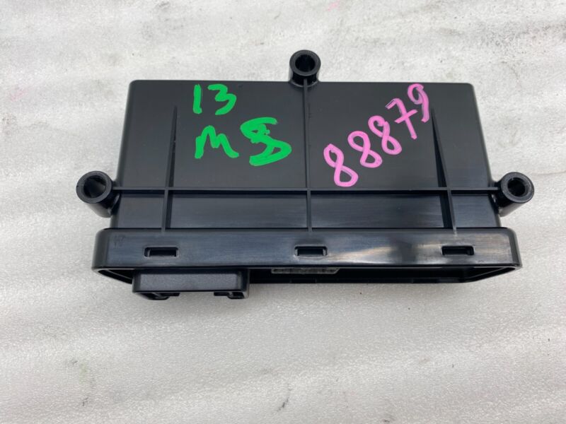 100751200A 2012-2020 Tesla Model S MS Sunroof Controller Moon Roof Control Module Unit Assy