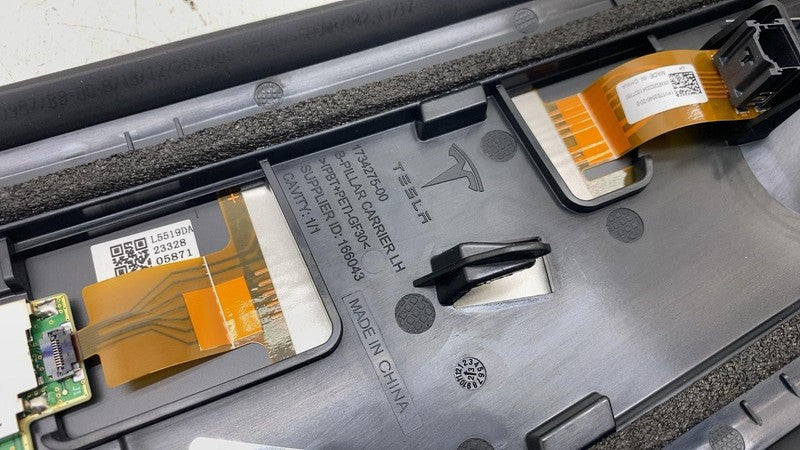 ⭕ 24 25 Model 3 Left B-Pillar Applique Glass Trim Molding w/ Camera 17