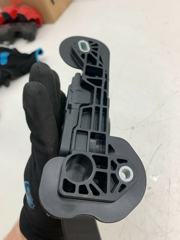 ⭕ 2016-2020 Tesla Model S Accelerator Throttle Pedal Assembly OEM BE5C