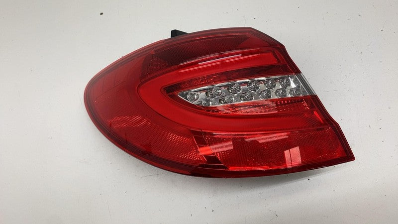 ⭕2013-2014 Mercedes-Benz B Electric Drive Rear Left Outer Tail Light A