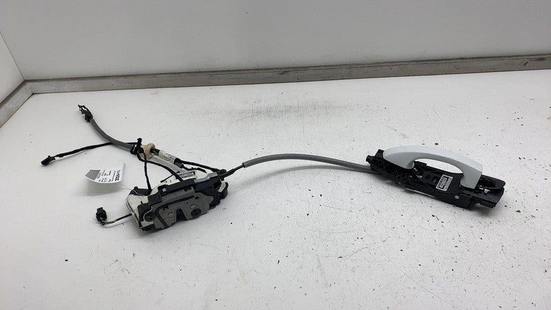 5N0 839 885 H ⭕ 10-19 Volkswagen Golf Front Right Door Handle w/ Door Lock Actuator 5N0839885H